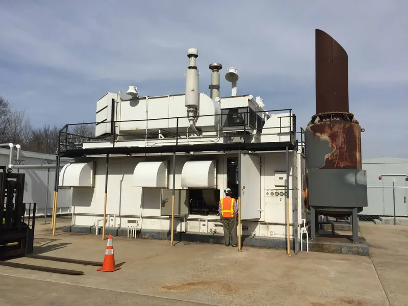 Solar Turbines Centaur 50 Type H – 4 MW turbine-generator set
